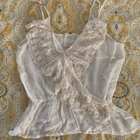 Free People Tops - Free People One Cream Lace Camisole